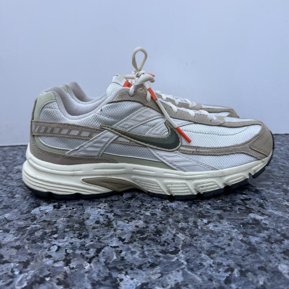 Nike Initiator Shoes Lace Up HJ7683-072 Light Khaki Gray Logo Men's Size 8